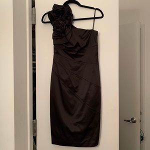 Jessica Simpson Black Rose One Shoulder Dress Sz 4